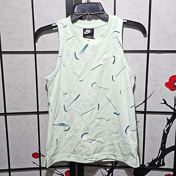 Nike Tank Top Size Large Girls NWT Youth - Picture 2 of 9